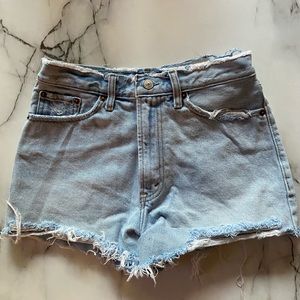 Abercrombie Annie High Rise Short Size 26/2